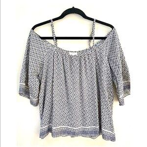 Ganji•Geometric Cold Shoulder Blouse